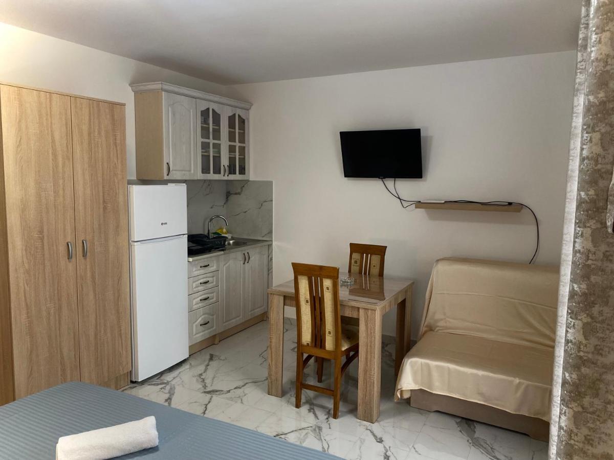 Apartmani Orlovic Бар Экстерьер фото